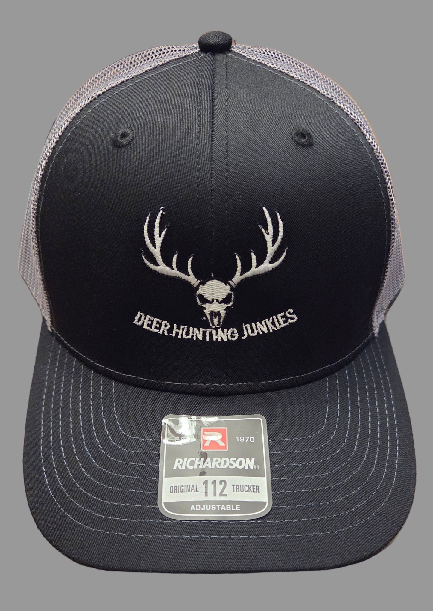 DHJ -  Richardson 112 Snapback Trucker Cap Skull