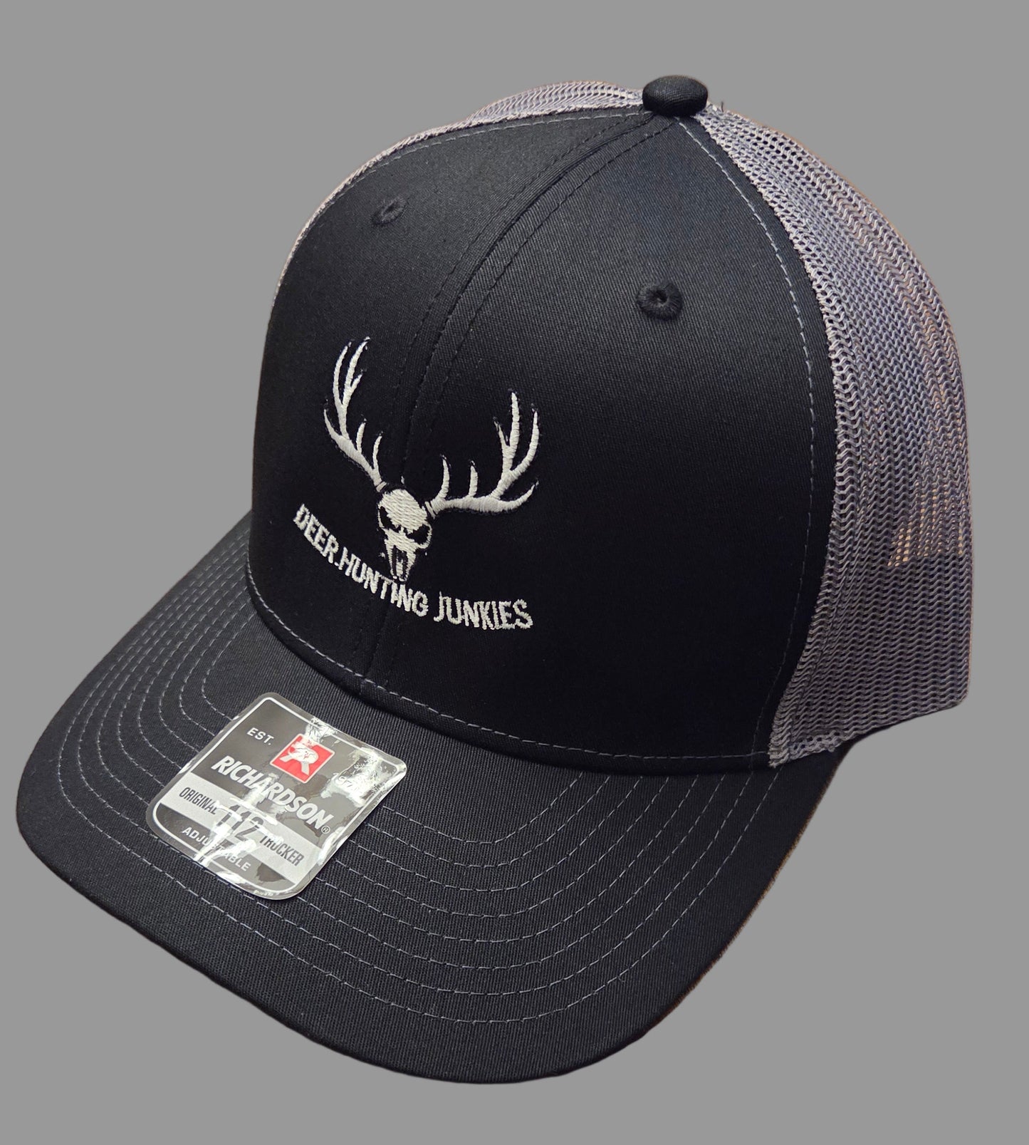 DHJ -  Richardson 112 Snapback Trucker Cap Skull